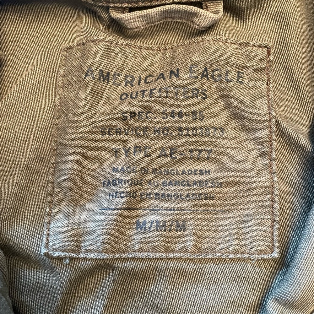 American Eagle Outfitters Army Green Jean Jacket with Collar and Long Sleeves - Picture 2 of 3